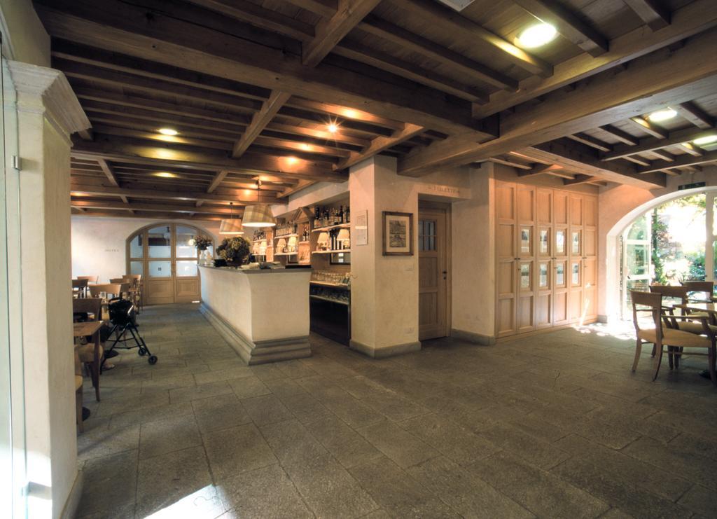 Hotel Margna Morbegno Kültér fotó